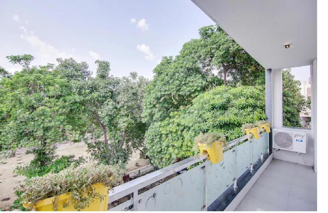 Nuab House - Near Fortis, Max, Medanta, Paras Hospitals And Huda Metro Гургаон Экстерьер фото