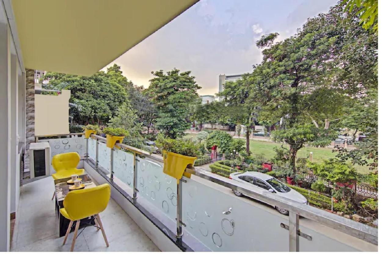Nuab House - Near Fortis, Max, Medanta, Paras Hospitals And Huda Metro Гургаон Экстерьер фото